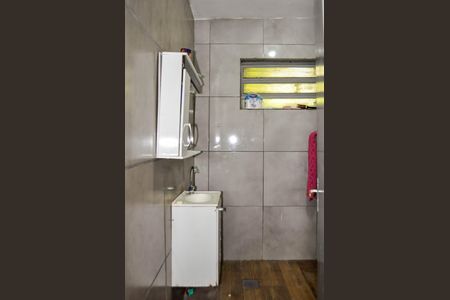 Casa à venda com 199m², 5 quartos e 4 vagas Casa à venda com 199m², 5 quartos e 4 vagasBanheiro