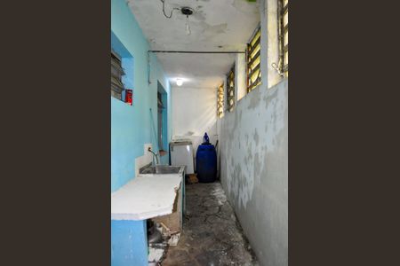 Casa à venda com 199m², 5 quartos e 4 vagas Casa à venda com 199m², 5 quartos e 4 vagasÁrea comum