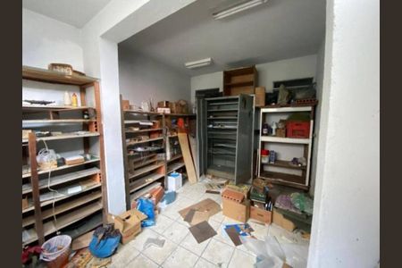 Casa à venda com 175m², 4 quartos e 2 vagas Casa à venda com 175m², 4 quartos e 2 vagasFoto 10