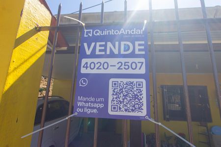 Casa à venda com 90m², 2 quartos e 1 vaga Casa à venda com 90m², 2 quartos e 1 vagaPlaca