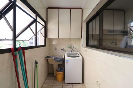 Apartamento para alugar com 130m², 4 quartos e 1 vaga Apartamento para alugar com 130m², 4 quartos e 1 vagaÁrea de Serviço