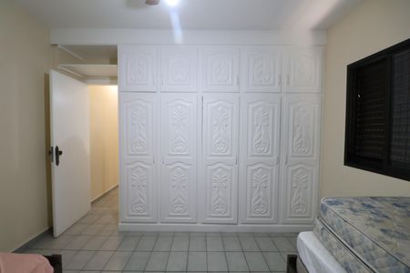 Apartamento para alugar com 130m², 4 quartos e 1 vaga Apartamento para alugar com 130m², 4 quartos e 1 vagaQuarto 2