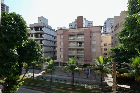 Apartamento para alugar com 130m², 4 quartos e 1 vaga Apartamento para alugar com 130m², 4 quartos e 1 vagaVista