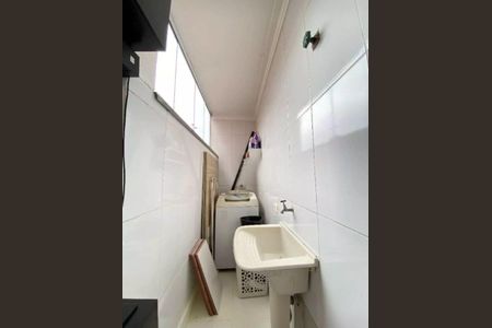 Apartamento à venda com 74m², 2 quartos e 1 vaga