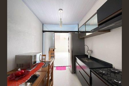 Apartamento à venda com 74m², 2 quartos e 1 vaga