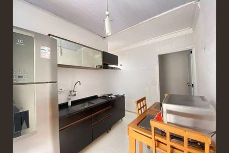 Apartamento à venda com 74m², 2 quartos e 1 vaga