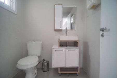 Casa à venda com 212m², 4 quartos e 1 vaga Casa à venda com 212m², 4 quartos e 1 vagalavabo 2