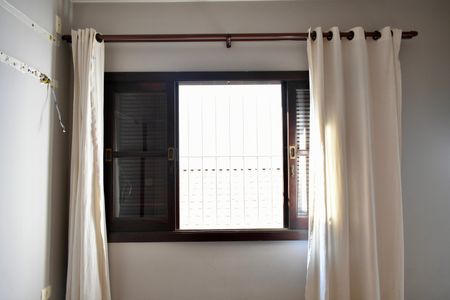 Casa à venda com 190m², 3 quartos e 3 vagas Casa à venda com 190m², 3 quartos e 3 vagasSuíte