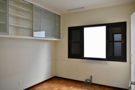 Casa à venda com 190m², 3 quartos e 3 vagas Casa à venda com 190m², 3 quartos e 3 vagasQuarto 1