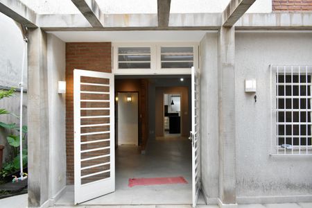 Casa à venda com 190m², 3 quartos e 3 vagas Casa à venda com 190m², 3 quartos e 3 vagasÁrea gourmet