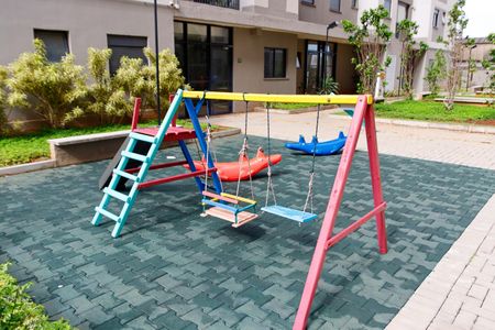 Apartamento para alugar com 53m², 2 quartos e 1 vaga Apartamento para alugar com 53m², 2 quartos e 1 vagaÁrea comum - Playground