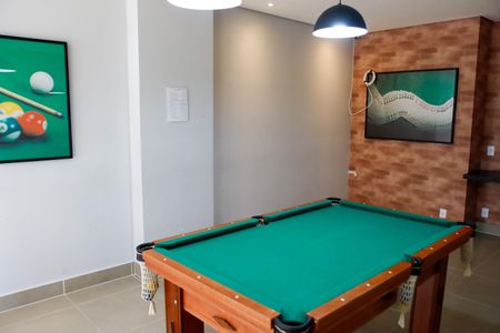 Apartamento para alugar com 53m², 2 quartos e 1 vaga Apartamento para alugar com 53m², 2 quartos e 1 vagaÁrea comum - Sala de Jogos