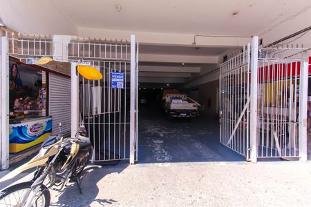 Apartamento à venda com 82m², 3 quartos e sem vaga Apartamento à venda com 82m², 3 quartos e sem vagaFachada