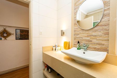 Apartamento à venda com 65m², 1 quarto e sem vaga Apartamento à venda com 65m², 1 quarto e sem vagaBanheiro