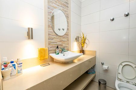 Apartamento à venda com 65m², 1 quarto e sem vaga Apartamento à venda com 65m², 1 quarto e sem vagaBanheiro