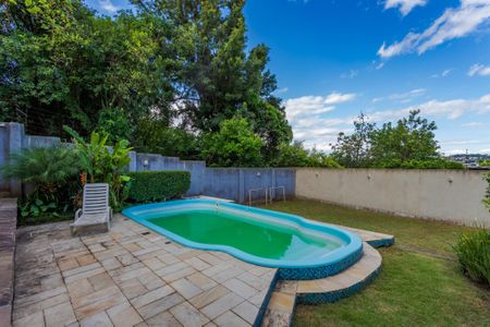 Casa para alugar com 588m², 3 quartos e 3 vagas Casa para alugar com 588m², 3 quartos e 3 vagasQuintal