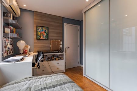 Casa para alugar com 588m², 3 quartos e 3 vagas Casa para alugar com 588m², 3 quartos e 3 vagasQuarto 2