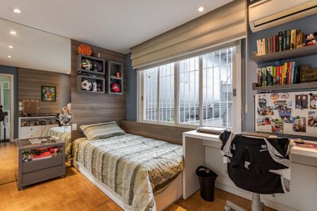 Casa para alugar com 588m², 3 quartos e 3 vagas Casa para alugar com 588m², 3 quartos e 3 vagasQuarto 2