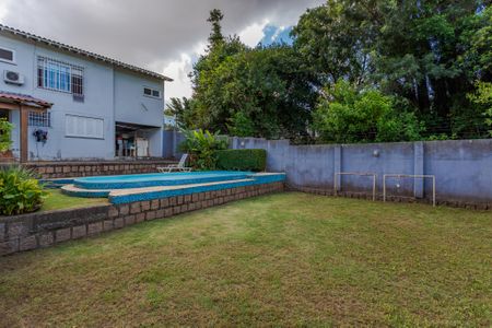 Casa para alugar com 588m², 3 quartos e 3 vagas Casa para alugar com 588m², 3 quartos e 3 vagasQuintal