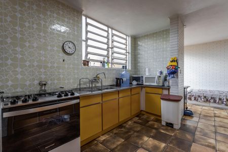 Casa para alugar com 588m², 3 quartos e 3 vagas Casa para alugar com 588m², 3 quartos e 3 vagasCozinha