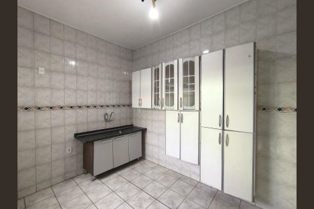 Casa à venda com 88m², 2 quartos e sem vaga Casa à venda com 88m², 2 quartos e sem vagaBanheiro