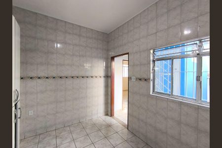 Casa à venda com 88m², 2 quartos e sem vaga Casa à venda com 88m², 2 quartos e sem vagaBanheiro