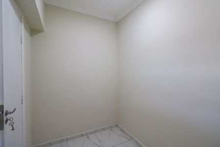Apartamento à venda com 140m², 3 quartos e 1 vaga Apartamento à venda com 140m², 3 quartos e 1 vagaEscritório