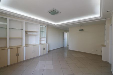 Apartamento à venda com 140m², 3 quartos e 1 vaga Apartamento à venda com 140m², 3 quartos e 1 vagaSala