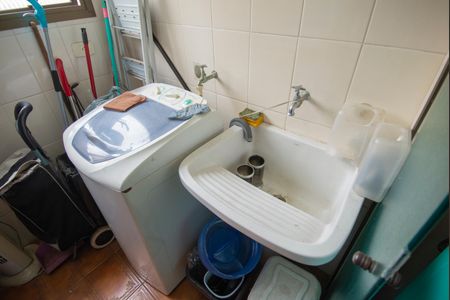 Apartamento para alugar com 57m², 2 quartos e 1 vaga Apartamento para alugar com 57m², 2 quartos e 1 vagaÁrea de Serviço