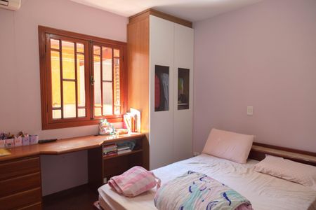 Casa à venda com 202m², 3 quartos e 2 vagas Casa à venda com 202m², 3 quartos e 2 vagasQuarto 3