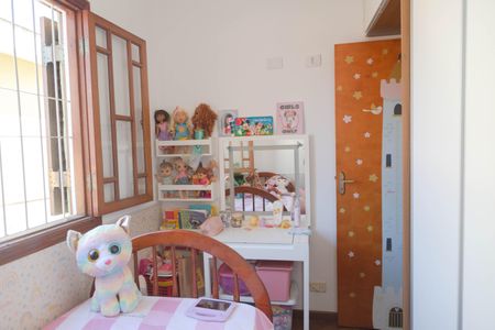 Casa à venda com 202m², 3 quartos e 2 vagas Casa à venda com 202m², 3 quartos e 2 vagasQuarto 2