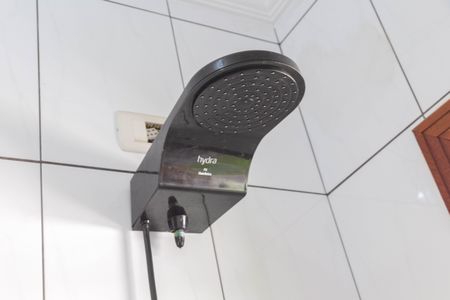 Casa à venda com 202m², 3 quartos e 2 vagas Casa à venda com 202m², 3 quartos e 2 vagasBanheiro do Quarto 1 Suíte