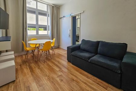 Apartamento para alugar com 57m², 1 quarto e 1 vaga Apartamento para alugar com 57m², 1 quarto e 1 vagaSala