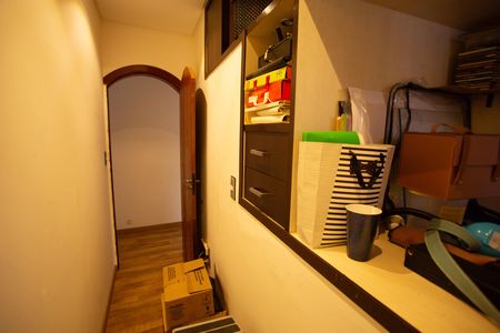Casa à venda com 235m², 3 quartos e 3 vagas Casa à venda com 235m², 3 quartos e 3 vagasCorredor