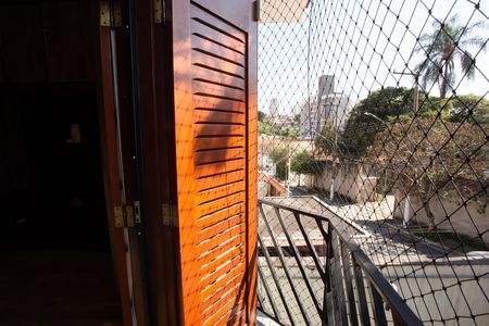 Casa à venda com 235m², 3 quartos e 3 vagas Casa à venda com 235m², 3 quartos e 3 vagasSuíte