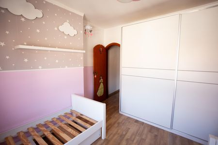 Casa à venda com 235m², 3 quartos e 3 vagas Casa à venda com 235m², 3 quartos e 3 vagasQuarto 2