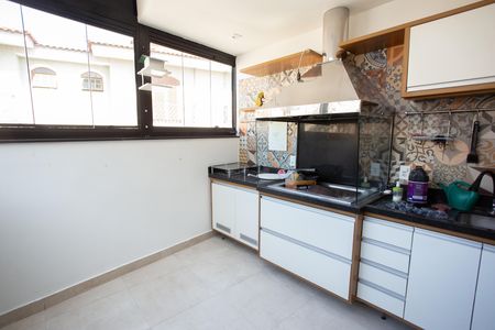 Casa à venda com 235m², 3 quartos e 3 vagas Casa à venda com 235m², 3 quartos e 3 vagasÁrea Gourmet