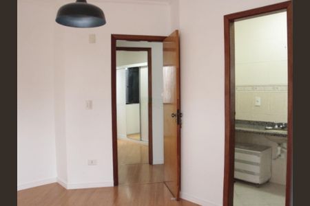 Casa à venda com 135m², 3 quartos e 2 vagas