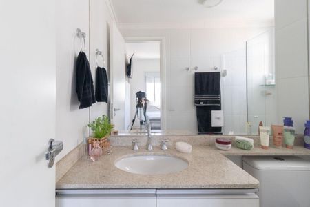 Apartamento à venda com 65m², 2 quartos e 1 vaga