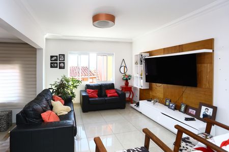 Casa à venda com 400m², 4 quartos e 5 vagas Casa à venda com 400m², 4 quartos e 5 vagassala 3