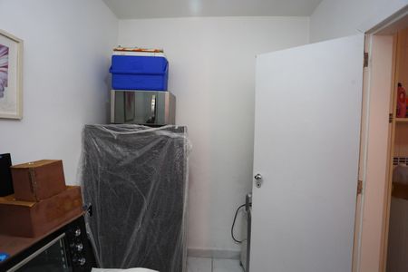 Casa à venda com 400m², 4 quartos e 5 vagas Casa à venda com 400m², 4 quartos e 5 vagasÁrea de Serviço