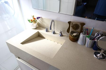 Casa à venda com 400m², 4 quartos e 5 vagas Casa à venda com 400m², 4 quartos e 5 vagasBanheiro