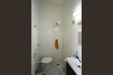 Casa à venda com 400m², 4 quartos e 5 vagas Casa à venda com 400m², 4 quartos e 5 vagasÁrea de Serviço