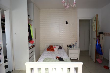 Casa à venda com 400m², 4 quartos e 5 vagas Casa à venda com 400m², 4 quartos e 5 vagassuíte 3