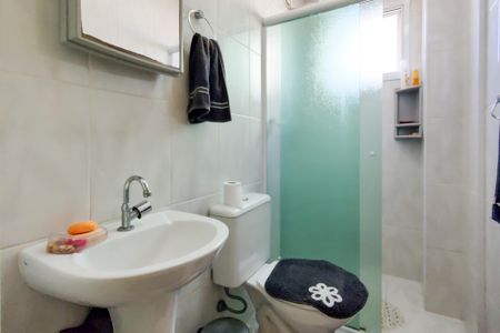 Apartamento para alugar com 69m², 2 quartos e 1 vaga Apartamento para alugar com 69m², 2 quartos e 1 vagaBanheiro