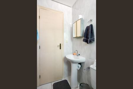 Apartamento para alugar com 69m², 2 quartos e 1 vaga Apartamento para alugar com 69m², 2 quartos e 1 vagaBanheiro