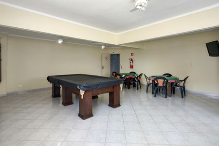 Apartamento para alugar com 69m², 2 quartos e 1 vaga Apartamento para alugar com 69m², 2 quartos e 1 vagaSalão de jogos