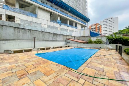 Apartamento para alugar com 90m², 3 quartos e 2 vagas Apartamento para alugar com 90m², 3 quartos e 2 vagasÁrea comum - Piscina