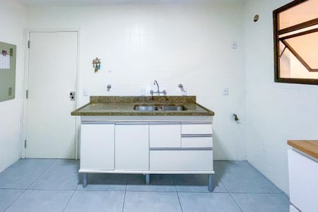 Apartamento para alugar com 90m², 3 quartos e 2 vagas Apartamento para alugar com 90m², 3 quartos e 2 vagasCozinha