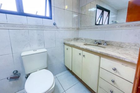 Apartamento para alugar com 90m², 3 quartos e 2 vagas Apartamento para alugar com 90m², 3 quartos e 2 vagasBanheiro